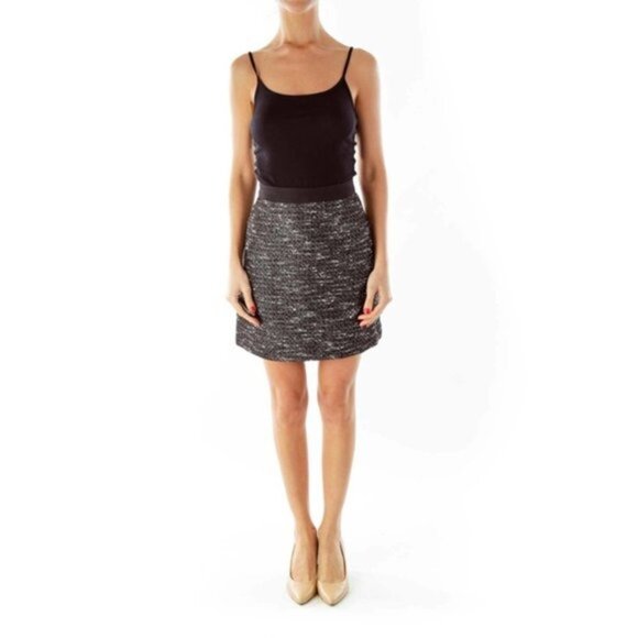 BANANA REPUBLIC Mottled Mini Skirt Sz 8 Black White - Picture 2 of 9